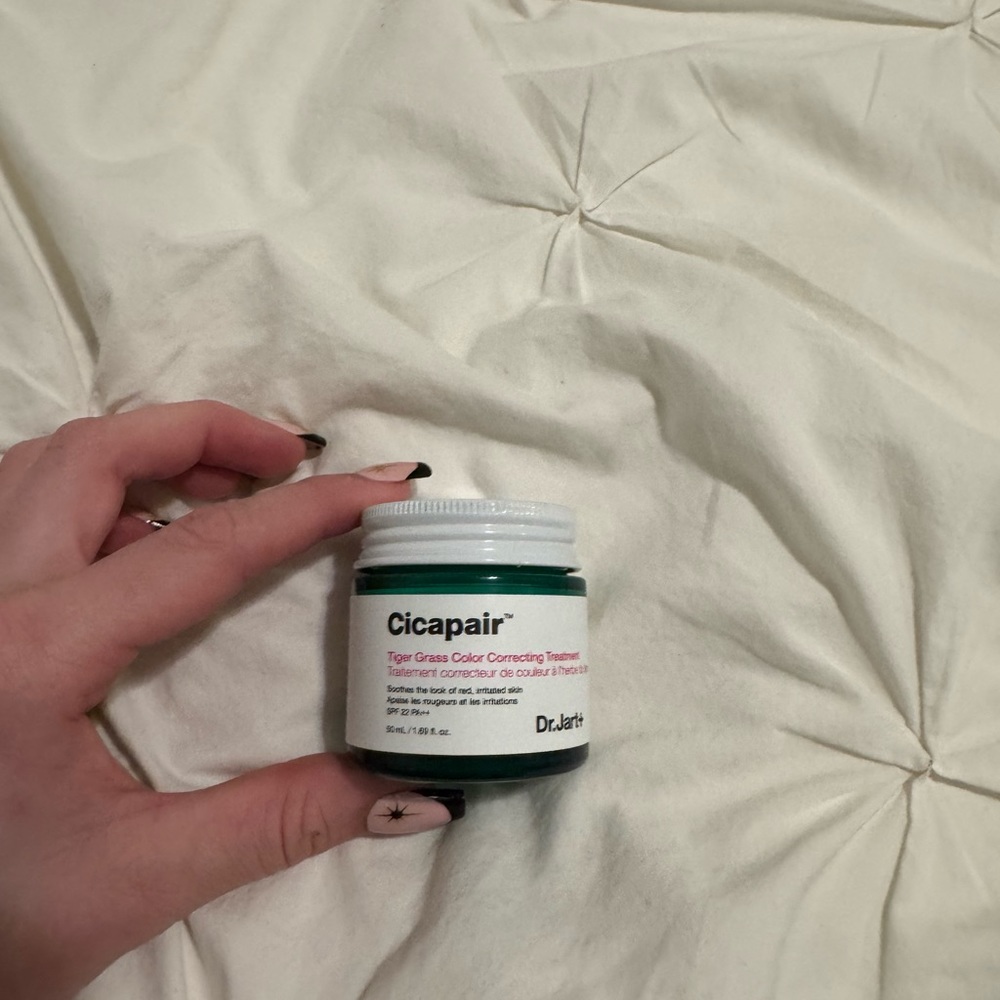 Cicapair Green Correcting Treatment Dr. Jarts